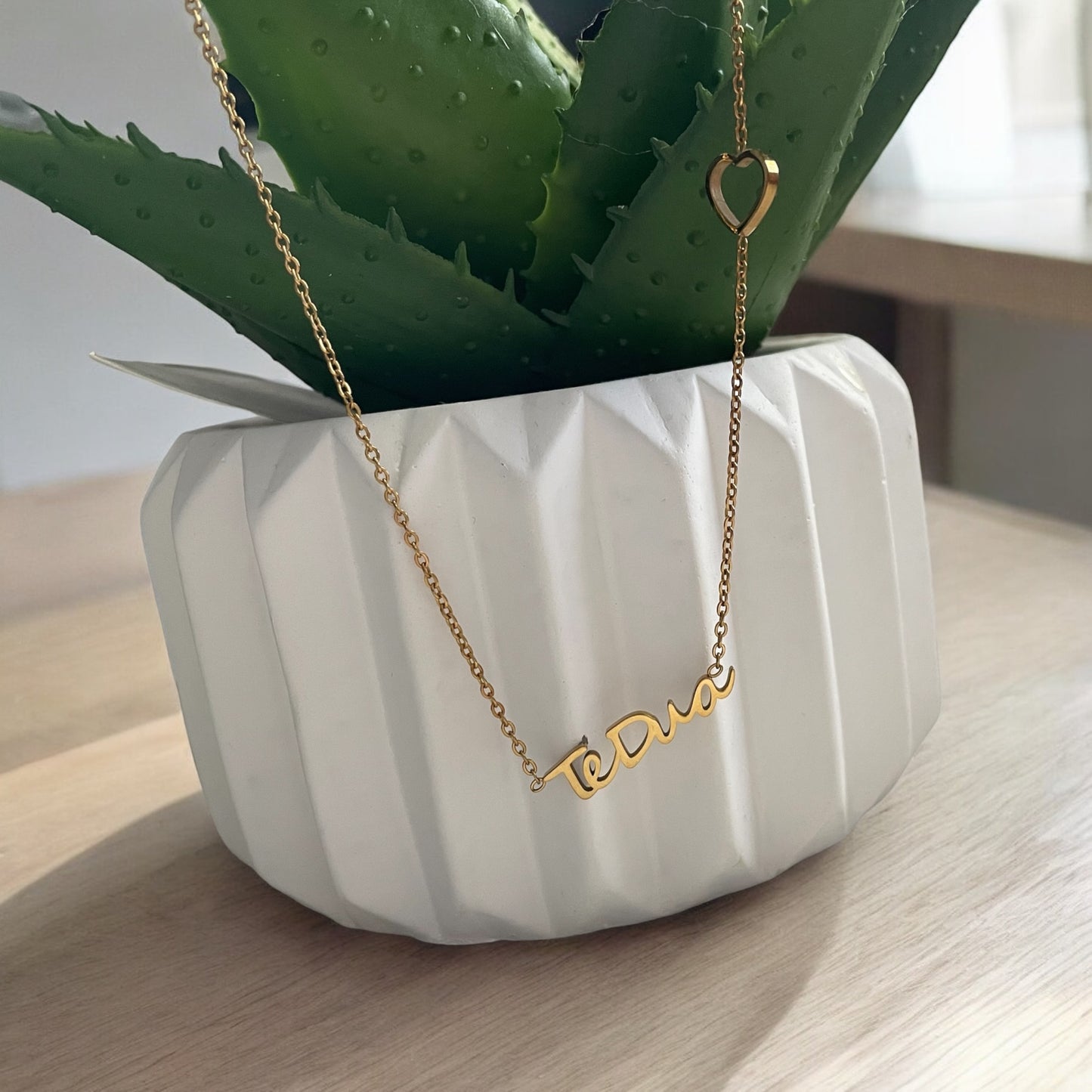 TE DUA NECKLACE