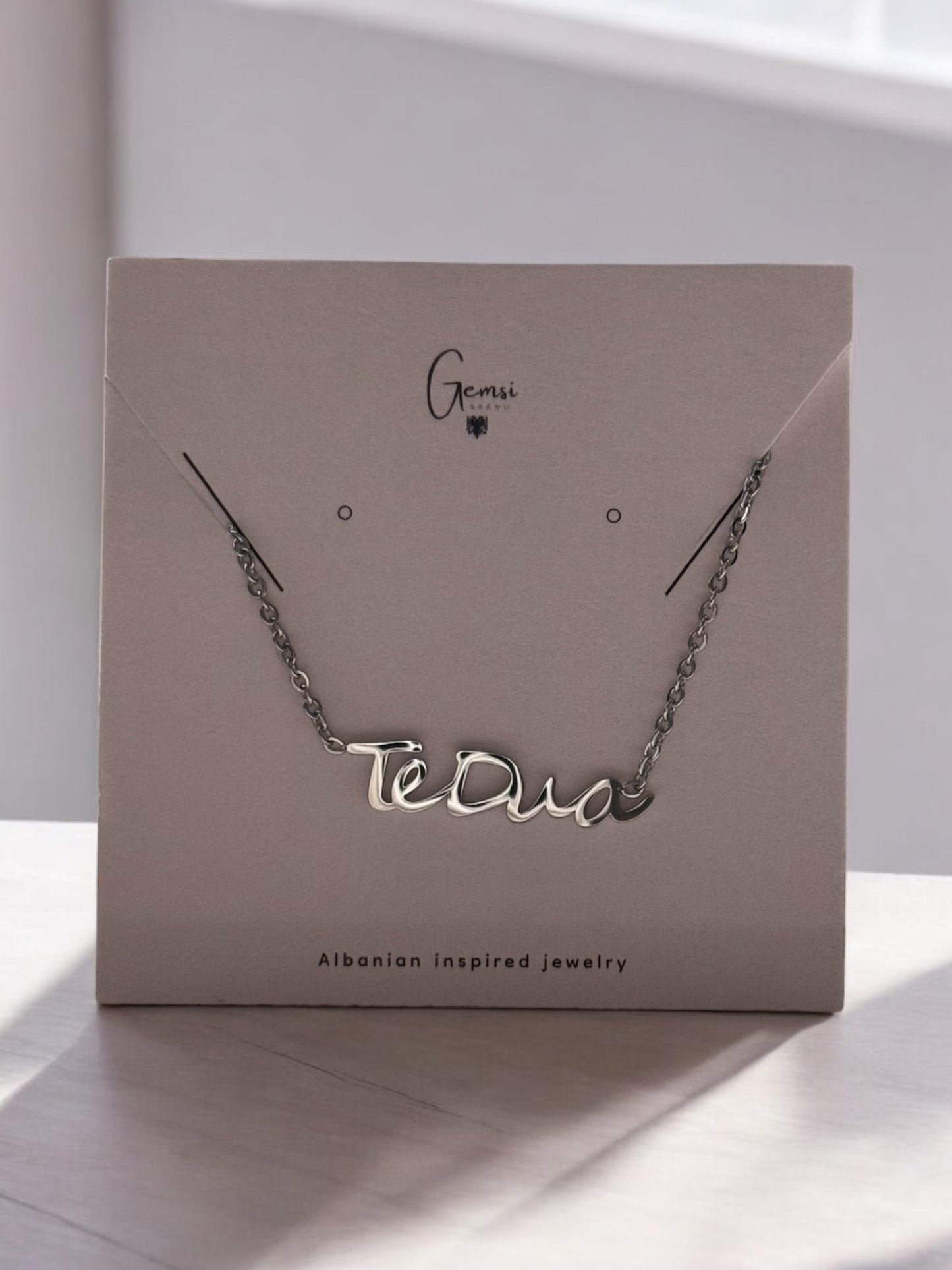 TE DUA NECKLACE